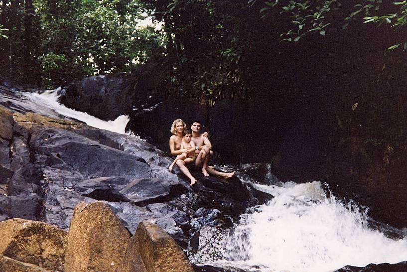 Cascade de fort, Christine, Sbastien et Adeline